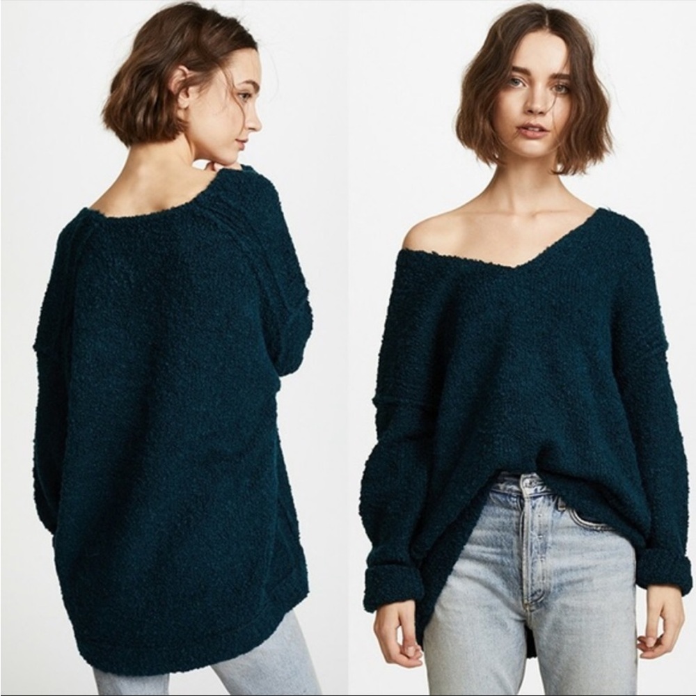 Free People Lofty Boucle Oversized Sweater sz. S